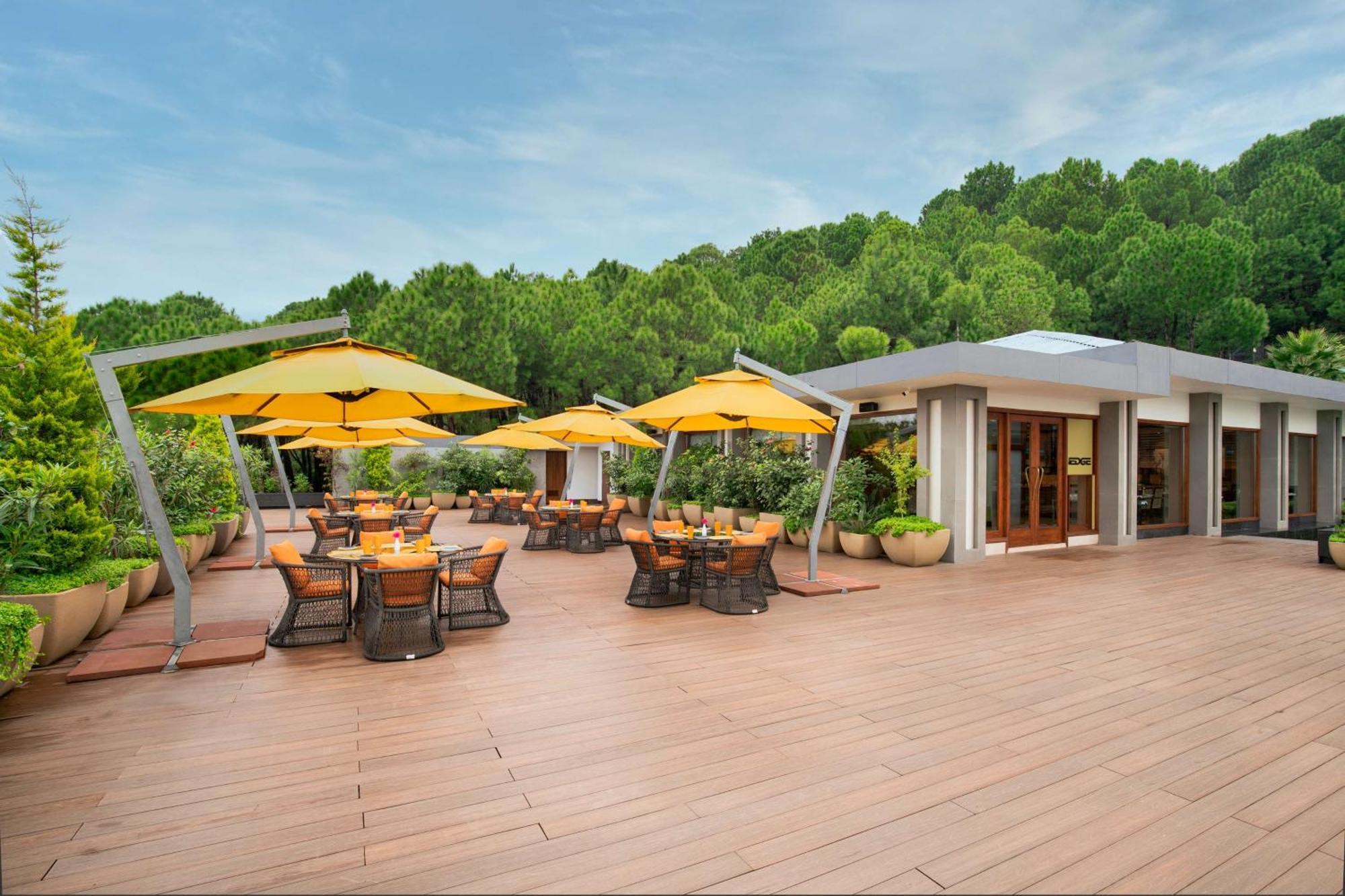 Radisson Blu Resort Dharamshala Exterior photo
