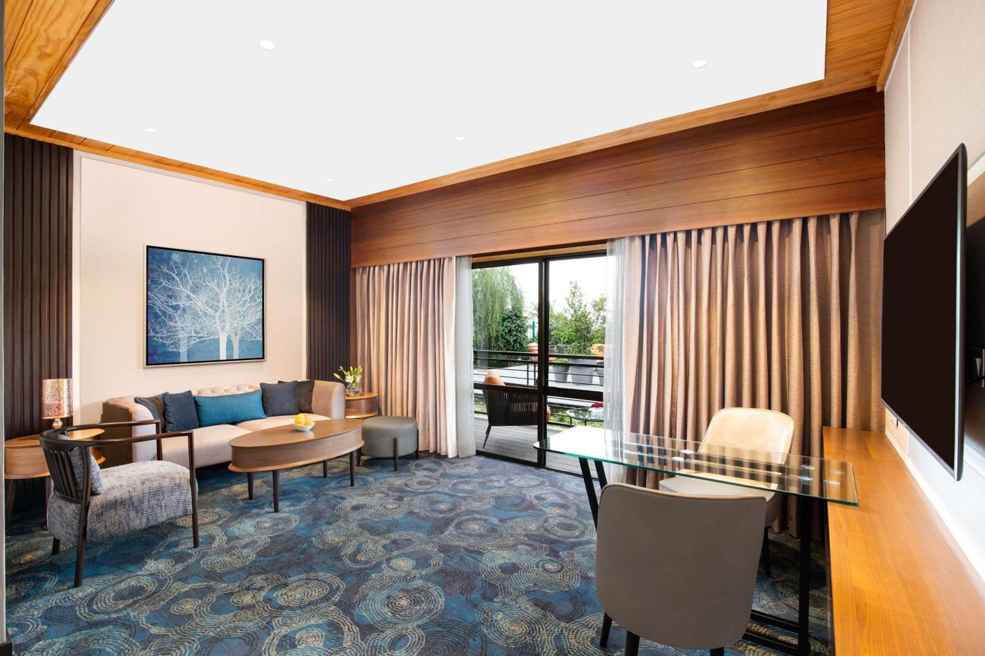 Radisson Blu Resort Dharamshala Exterior photo