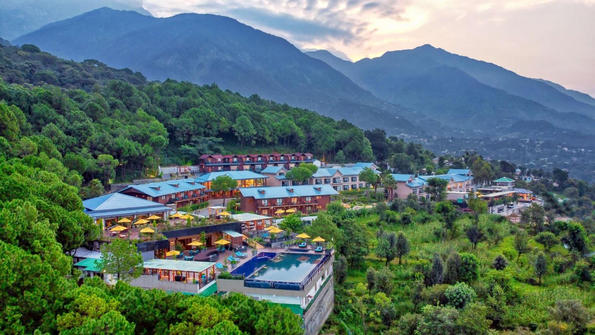 Radisson Blu Resort Dharamshala Exterior photo